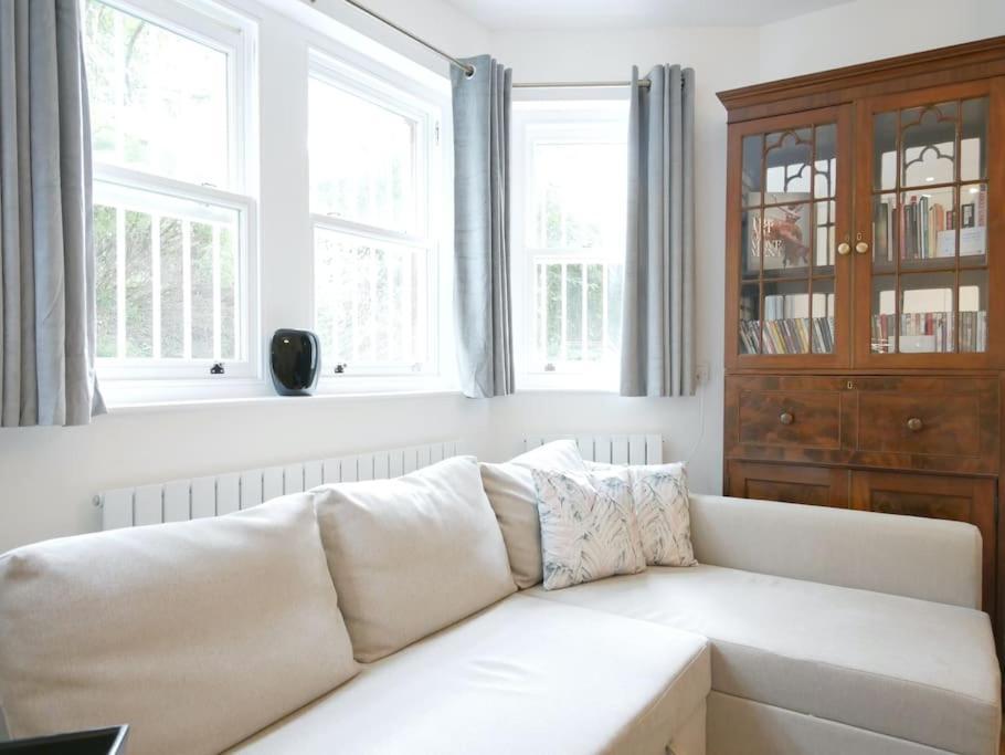 Newly Refurbished 2 Bed Apartment In Paddington Лондон Экстерьер фото