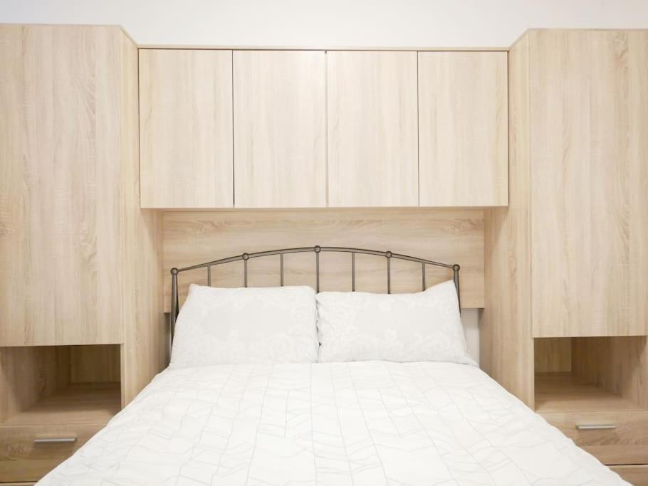 Newly Refurbished 2 Bed Apartment In Paddington Лондон Экстерьер фото
